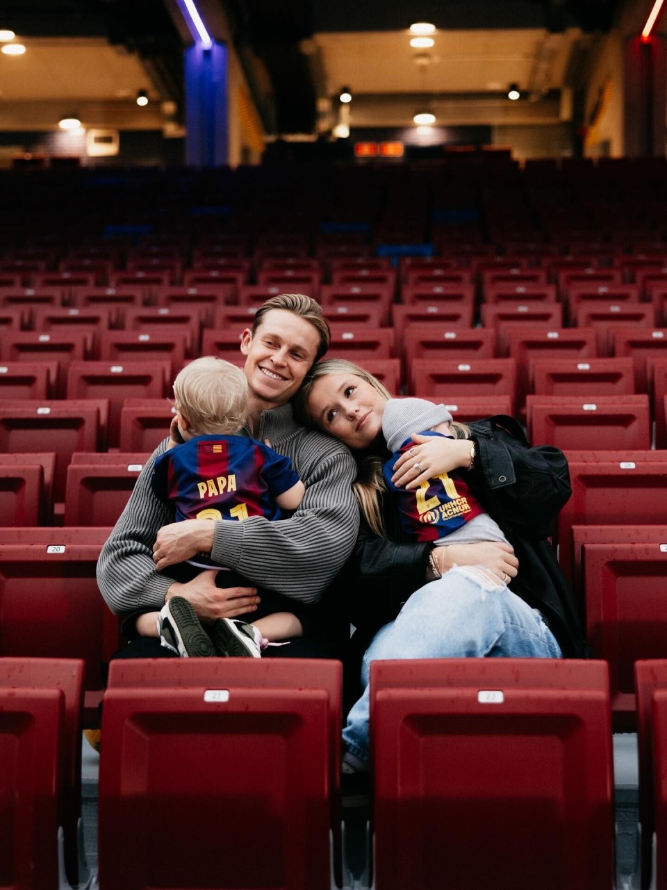 更是对你始, yvmzy